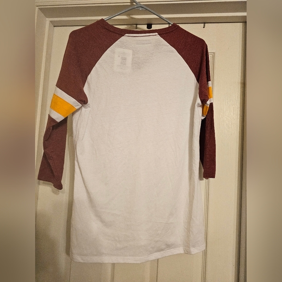 NWT Washington Commanders 3/4 sleeve shirt. Size:M. - Picture 2 of 5